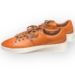 Size 11- Wolf and Shepherd Tan Cruise